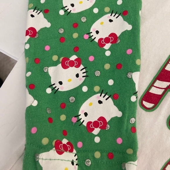 Hello Kitty Authentic Merry Christmas Kids Polo Size 10/12 100% Cotton - Picture 2 of 5